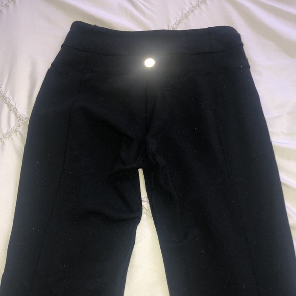 Lululemon Groove Flare Pants - Picture 4 of 6